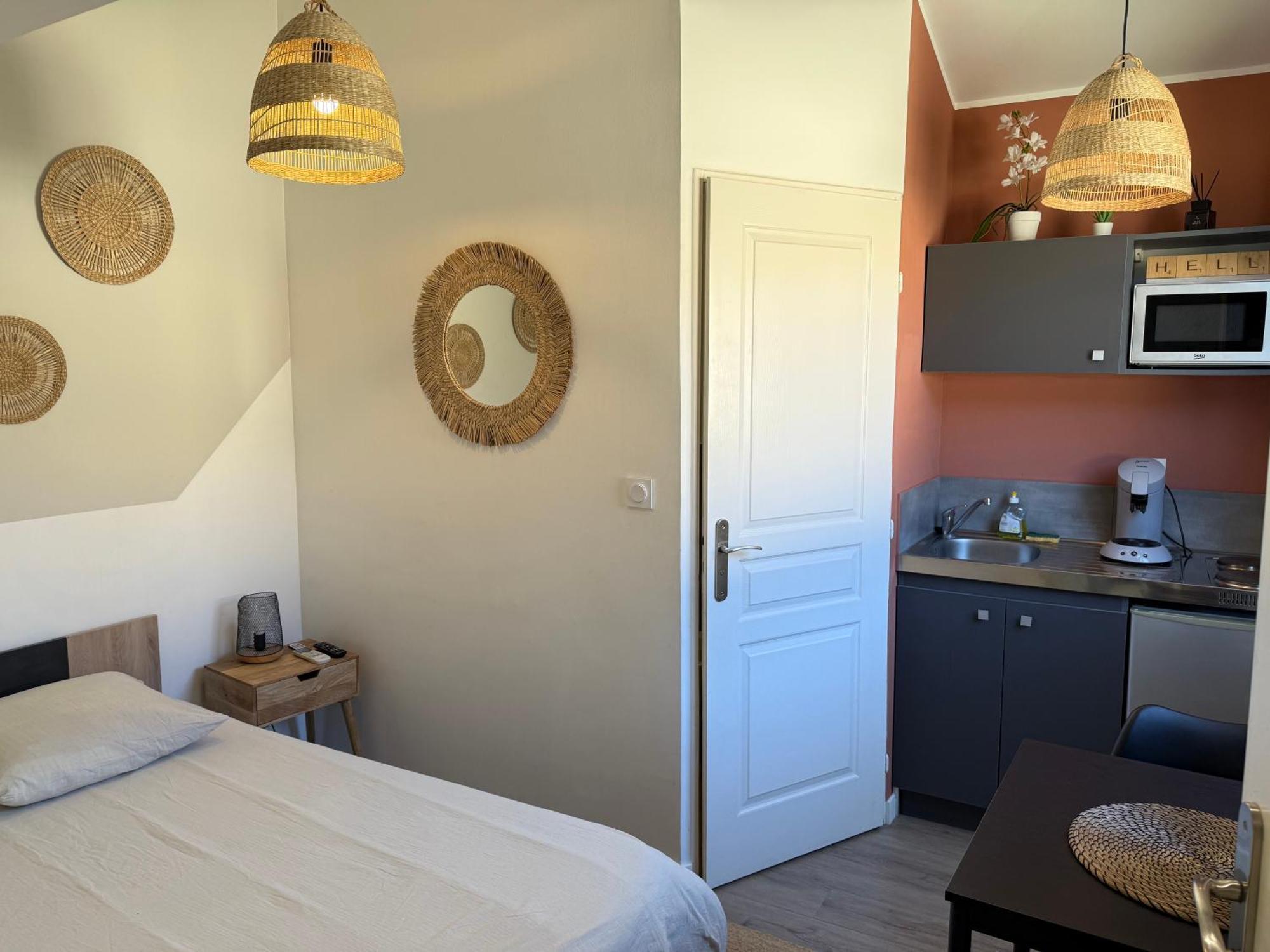 Loft, Studio And Love Rooms Bourg-Saint-Christophe Exteriér fotografie