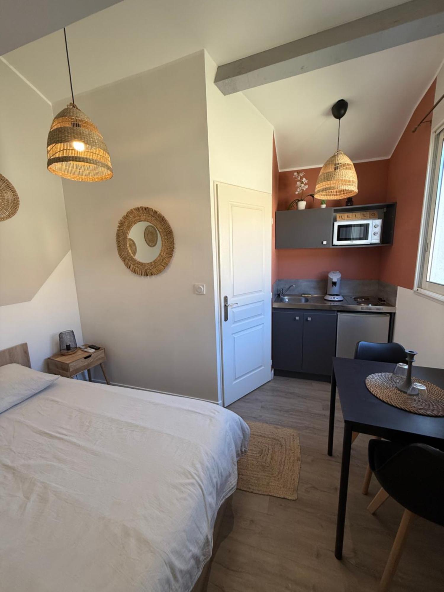 Loft, Studio And Love Rooms Bourg-Saint-Christophe Exteriér fotografie