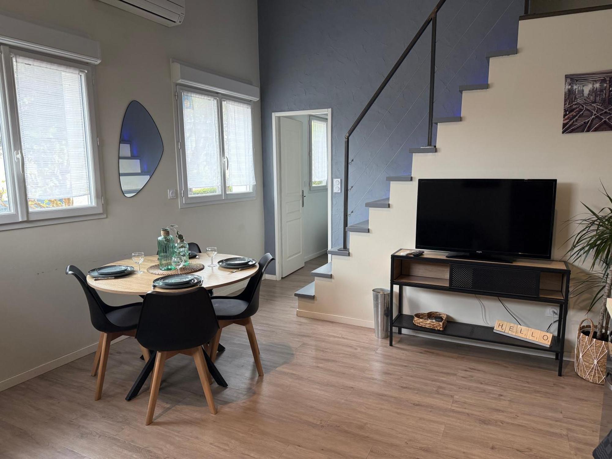 Loft, Studio And Love Rooms Bourg-Saint-Christophe Exteriér fotografie