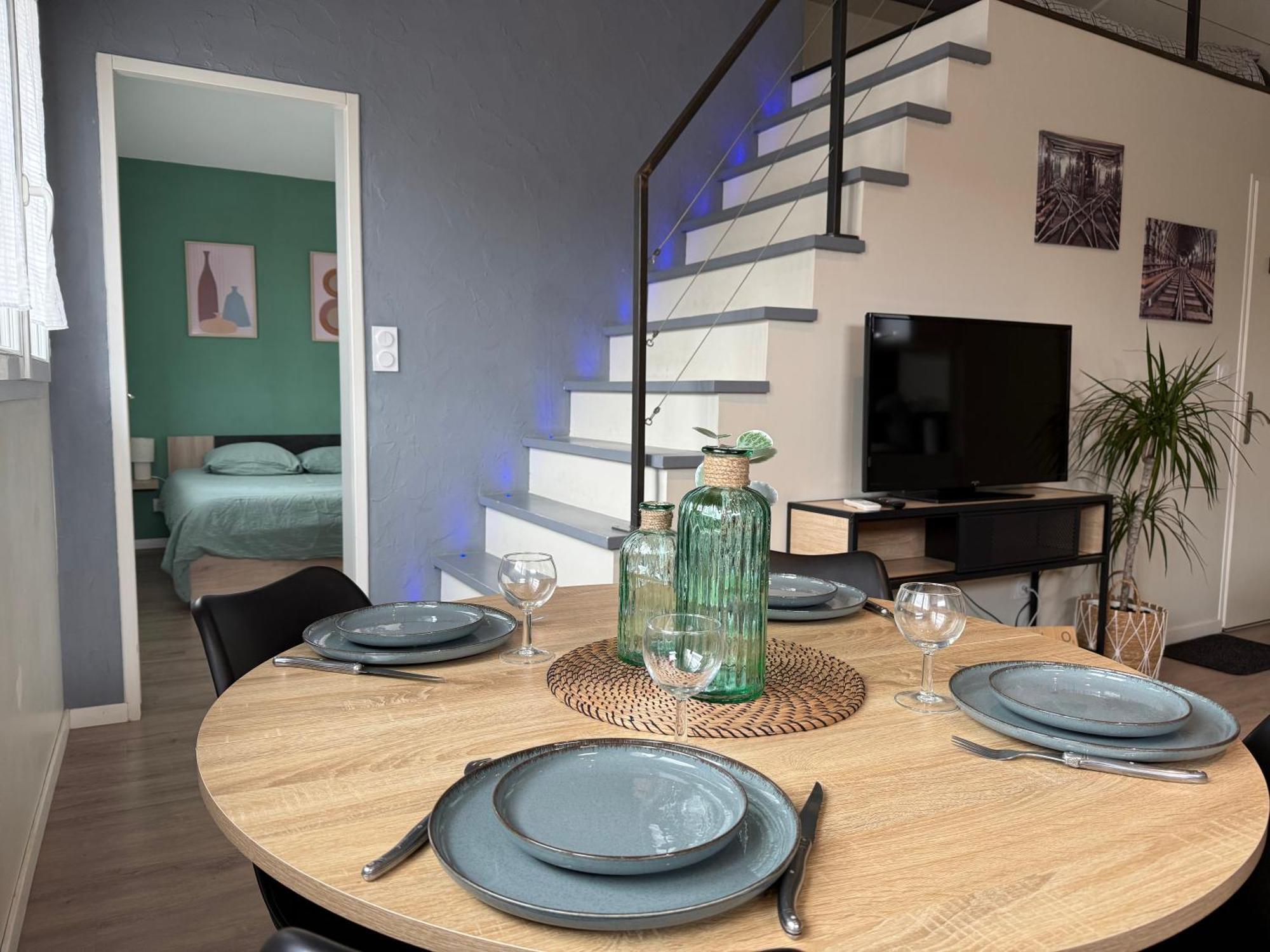 Loft, Studio And Love Rooms Bourg-Saint-Christophe Exteriér fotografie