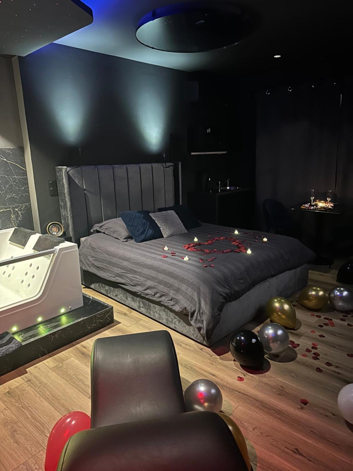 Loft, Studio And Love Rooms Bourg-Saint-Christophe Exteriér fotografie